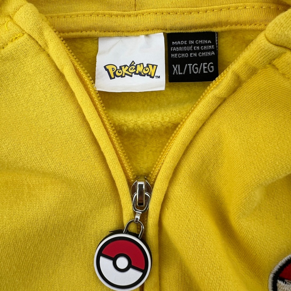 Pokemon Pikachu Yellow Zip Up Hoodie Kids XL 3D Ears Pokeball Mad Engine TGT4990 - Picture 4 of 10